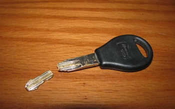 broken car key Duluth, GA